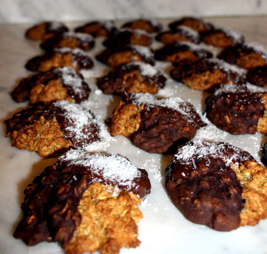 Vegan chocolate coconut cookies