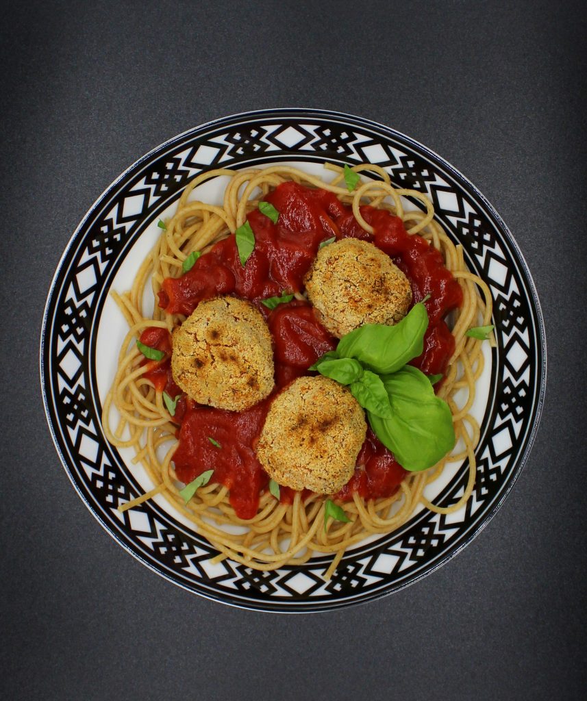 Plate of spaghetti with meatball sauce